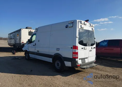 2017 Mercedes-Benz Sprinter 2500 Standard Roof V6 из США, поврежденный, VIN WD3PE7CDXHP564355